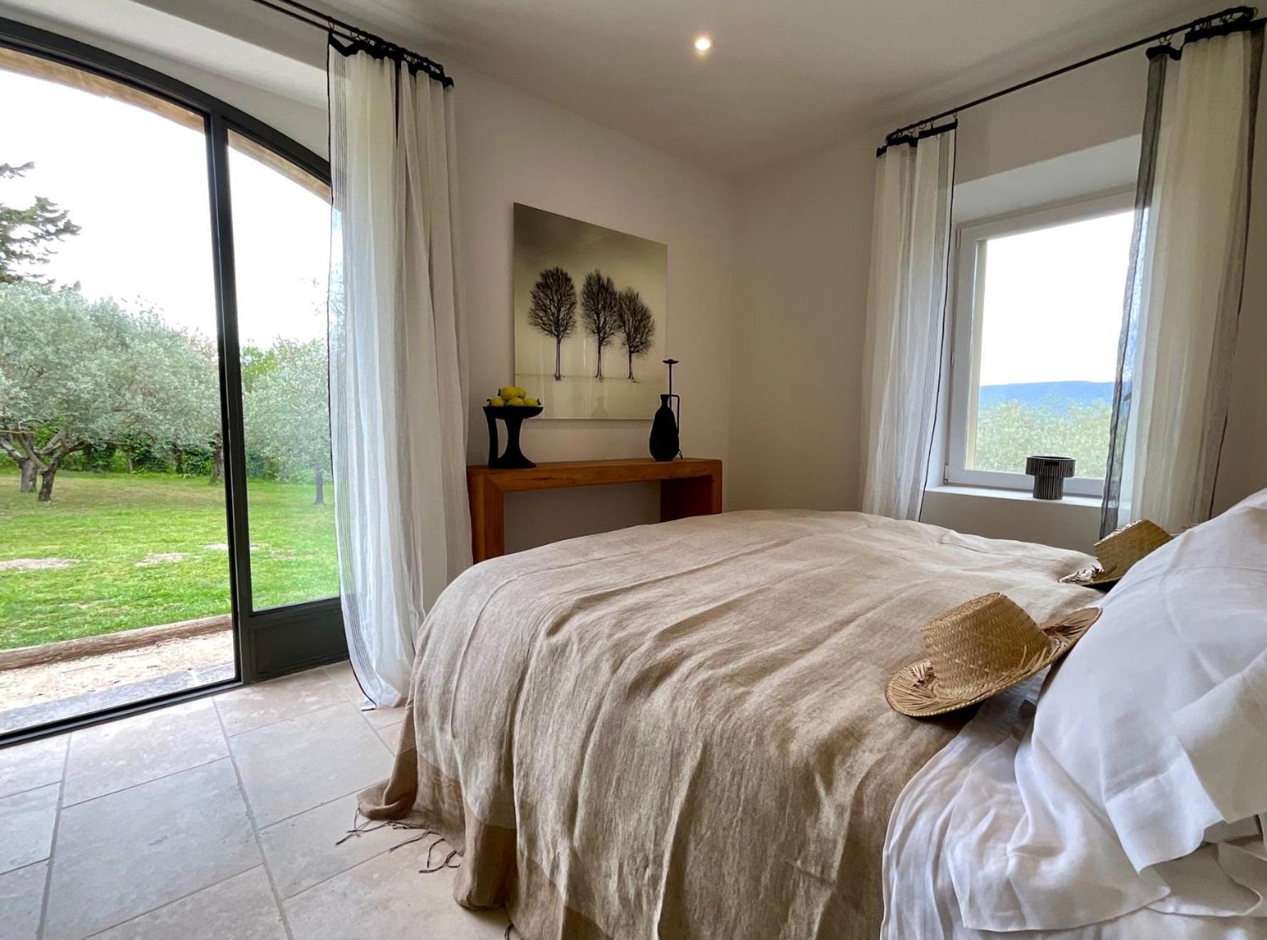 Provence Km28 Bed & Breakfast Gordes Bagian luar foto
