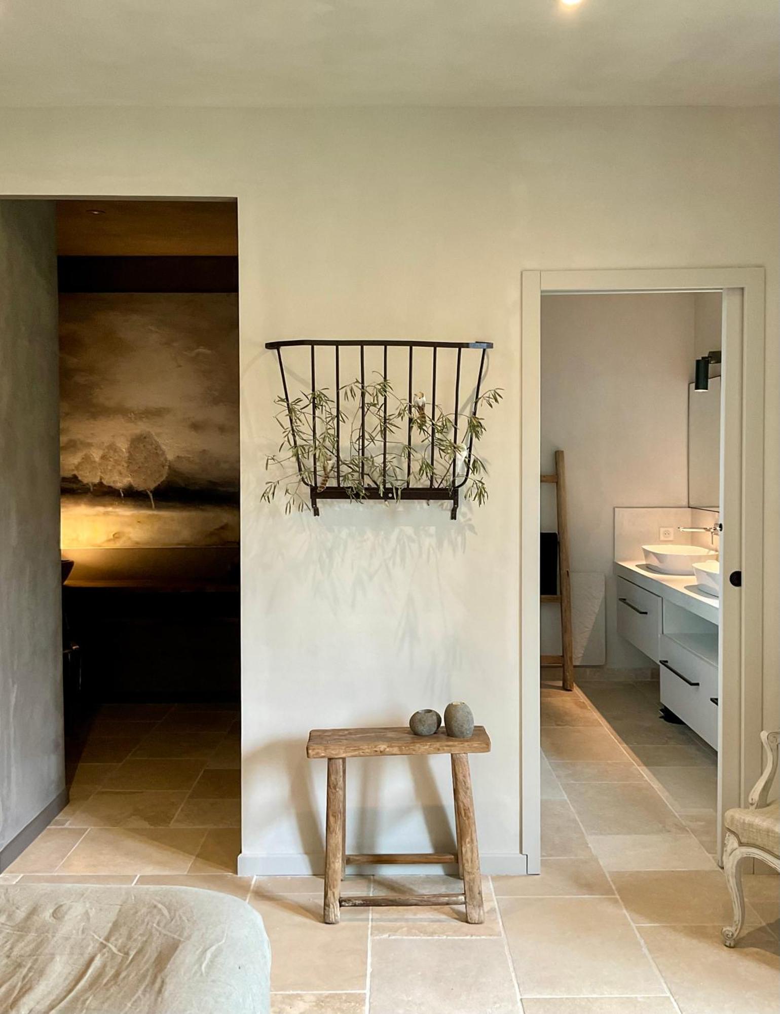 Provence Km28 Bed & Breakfast Gordes Bagian luar foto